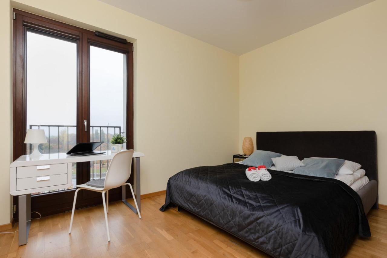 Warsaw Srodmiescie Apartment With Balcony By Noclegi Renters Extérieur photo