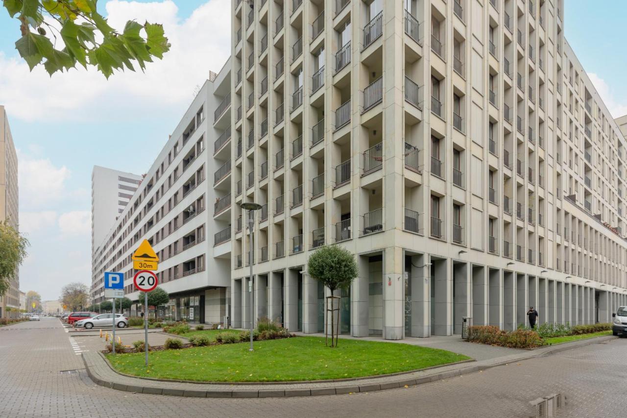 Warsaw Srodmiescie Apartment With Balcony By Noclegi Renters Extérieur photo